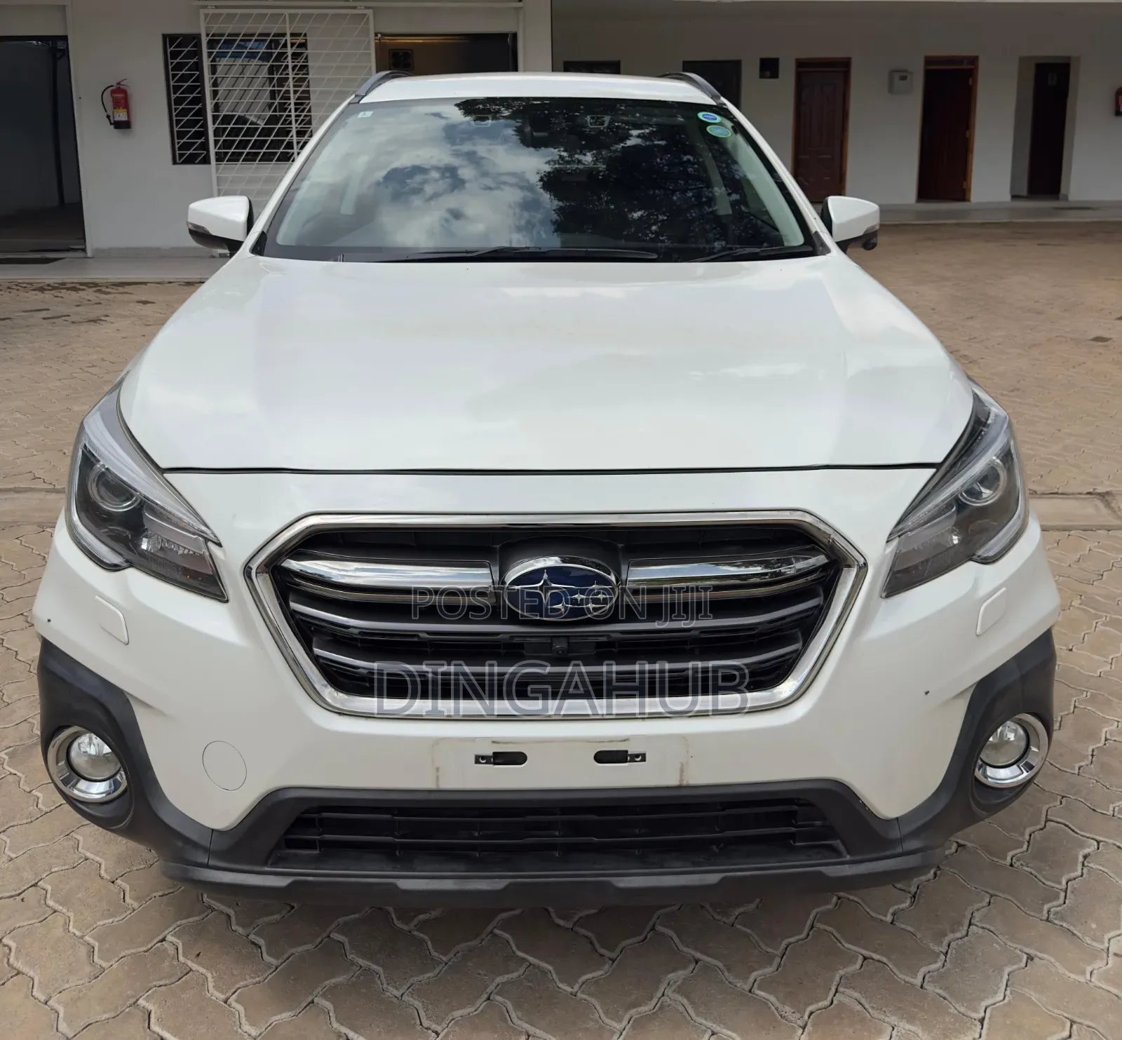 Subaru Outback 2020 White