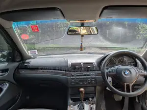 BMW 320i 2007 Black