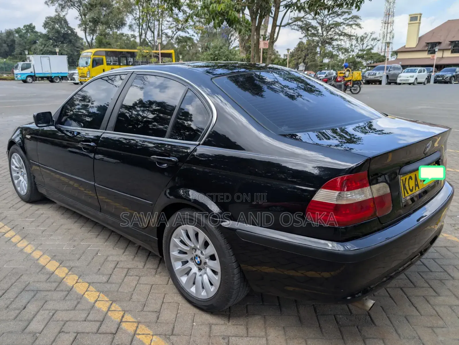 BMW 320i 2007 Black
