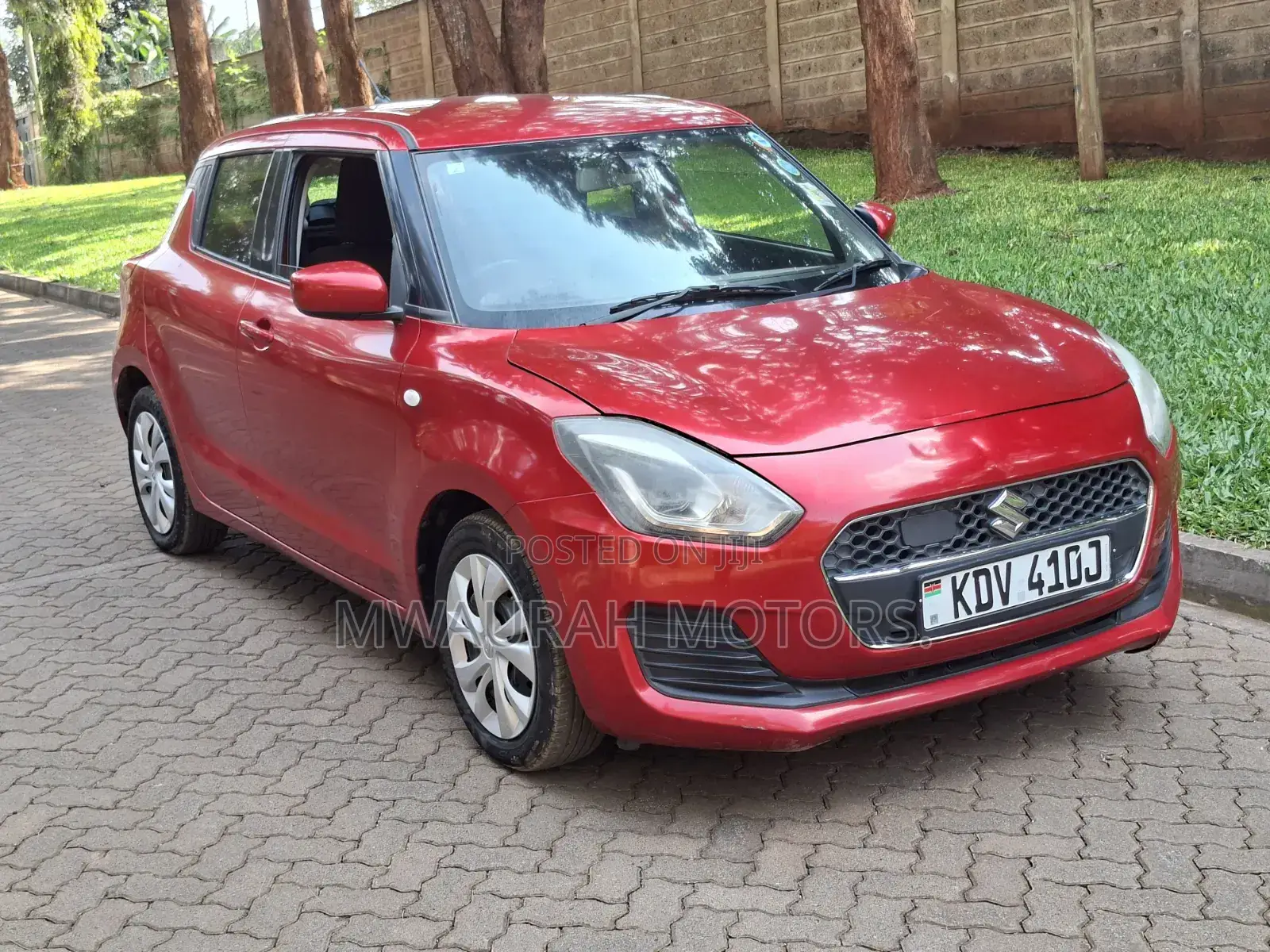 Suzuki Swift 2019 Red