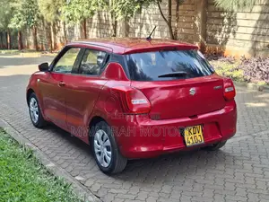 Suzuki Swift 2019 Red