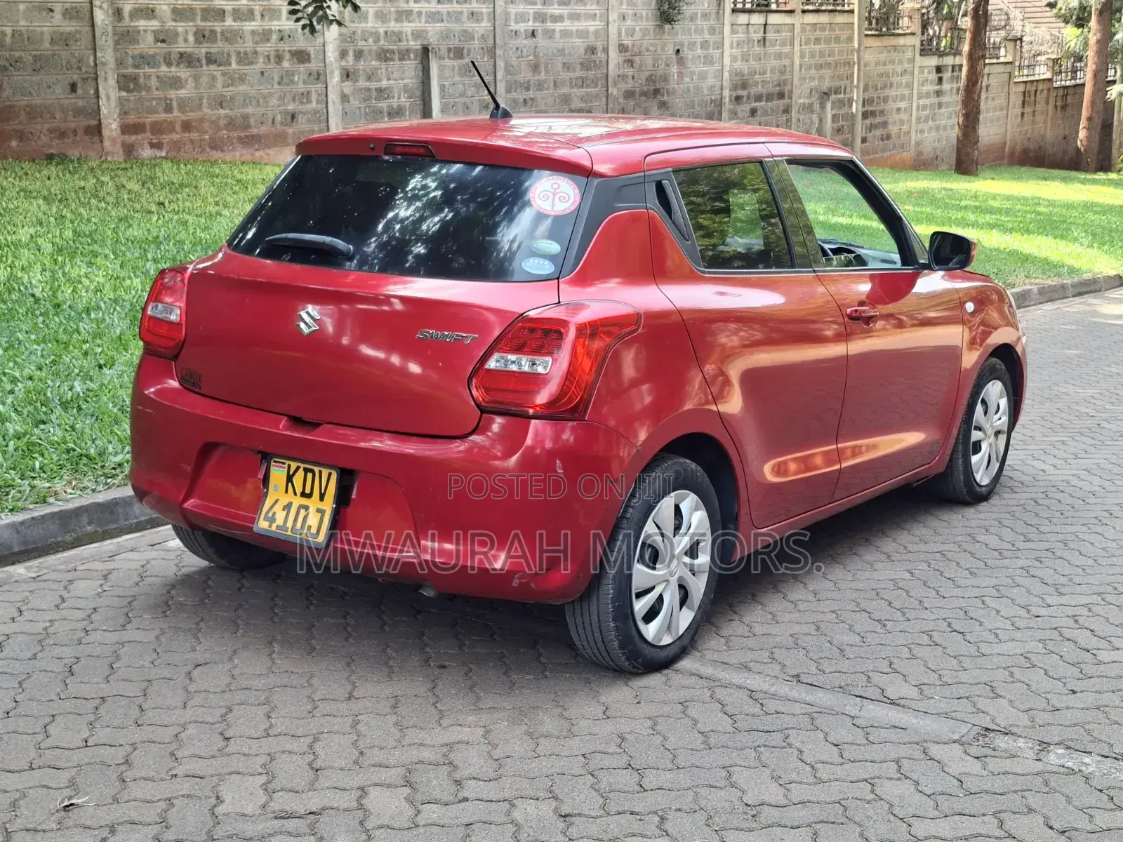 Suzuki Swift 2019 Red