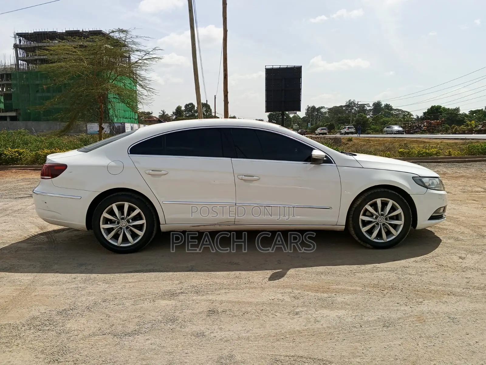Volkswagen Passat S 2013 White