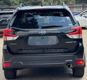 Subaru Forester 2019 Black