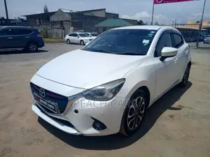 Mazda Demio 2016 White
