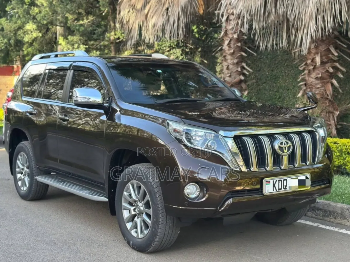 Toyota Land Cruiser Prado 2017 Brown