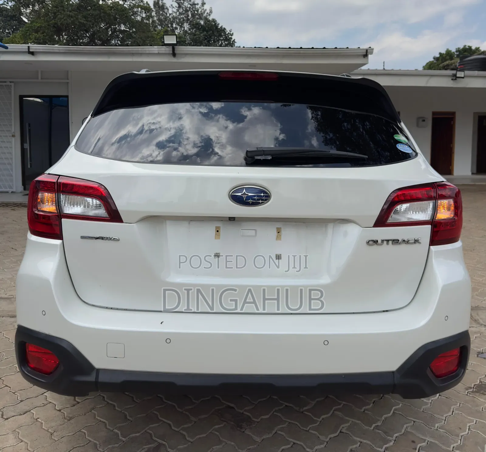 Subaru Outback 2020 White