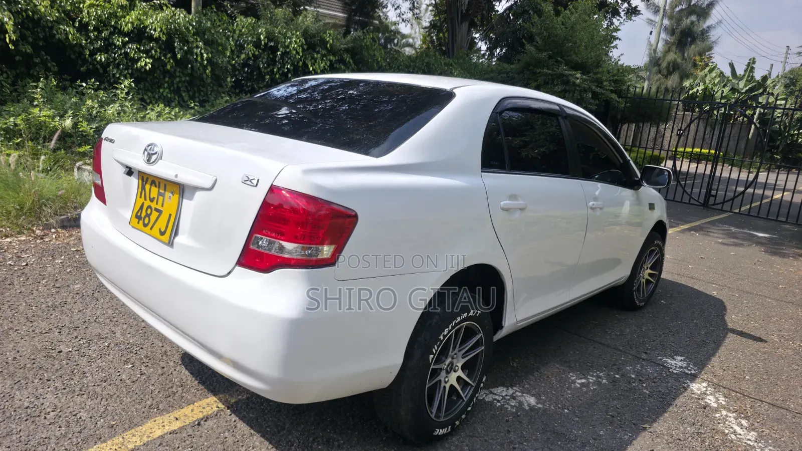 Toyota Axio 2009 White