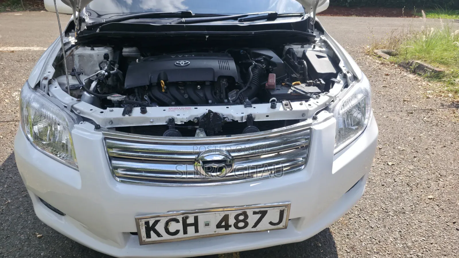 Toyota Axio 2009 White