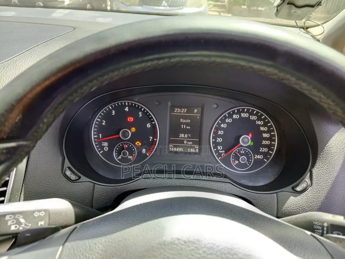 Volkswagen Sharan 2014 Gold