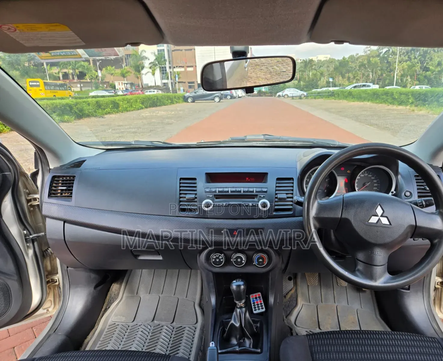 Mitsubishi Lancer 2011 Silver