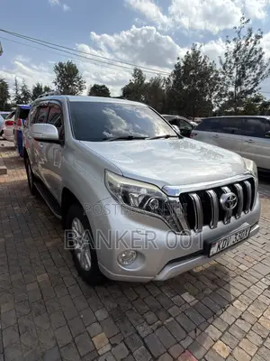 Toyota Land Cruiser Prado 2016 Silver