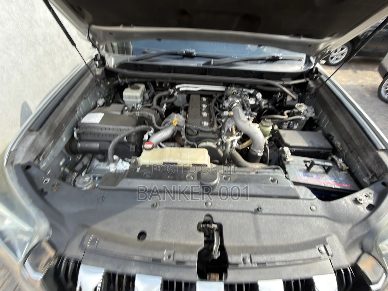 Toyota Land Cruiser Prado 2016 Silver