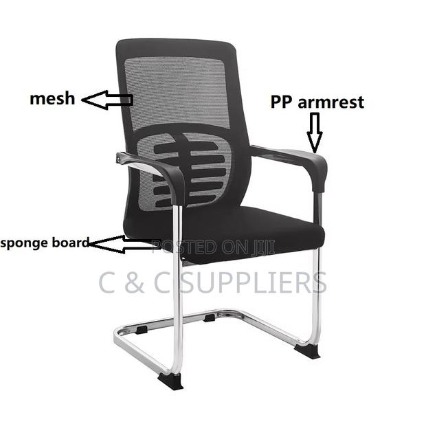 Office Mesh Breathable Visitor's Chair. - thumbnail 4