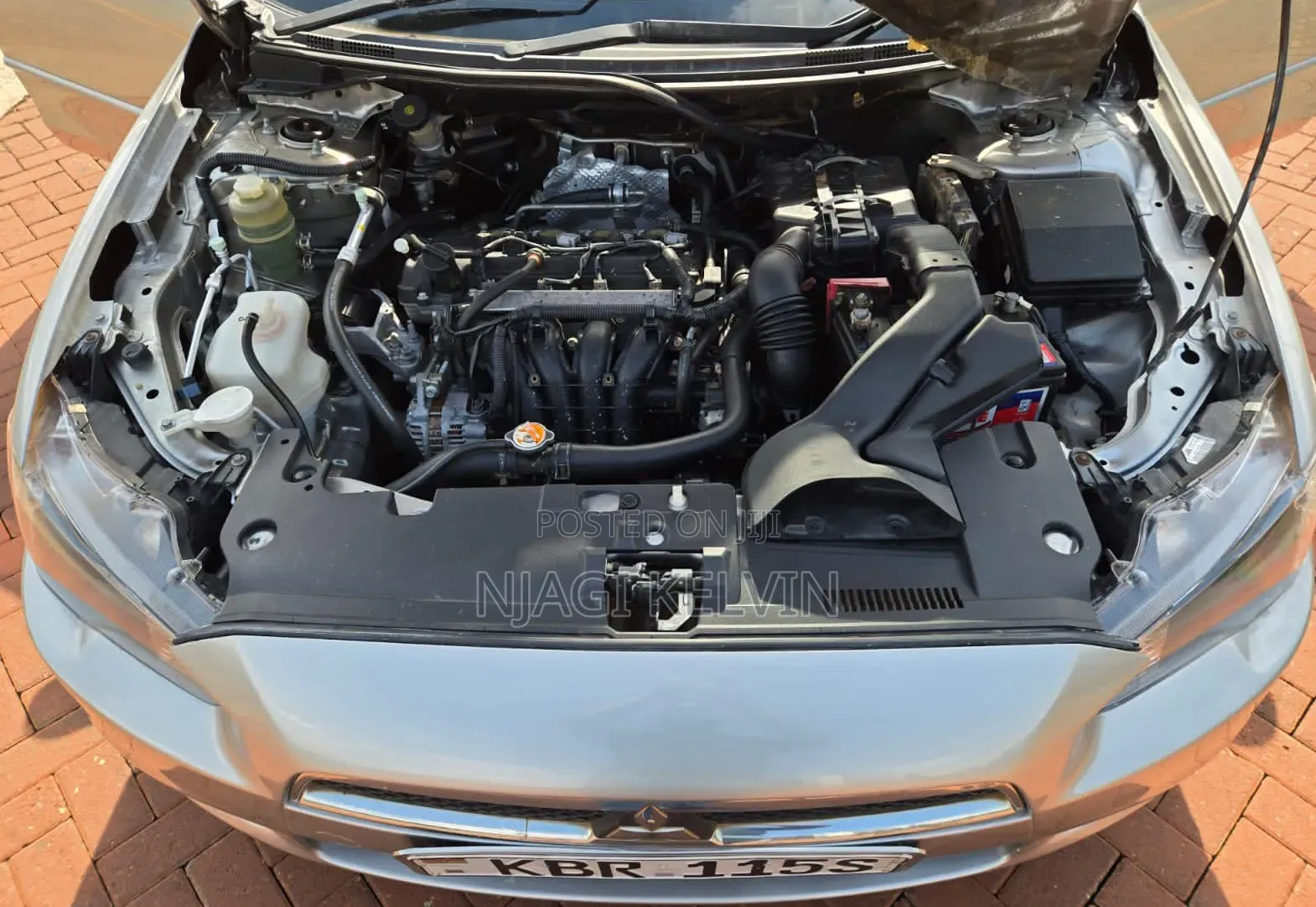 Mitsubishi Lancer 2011 Gold