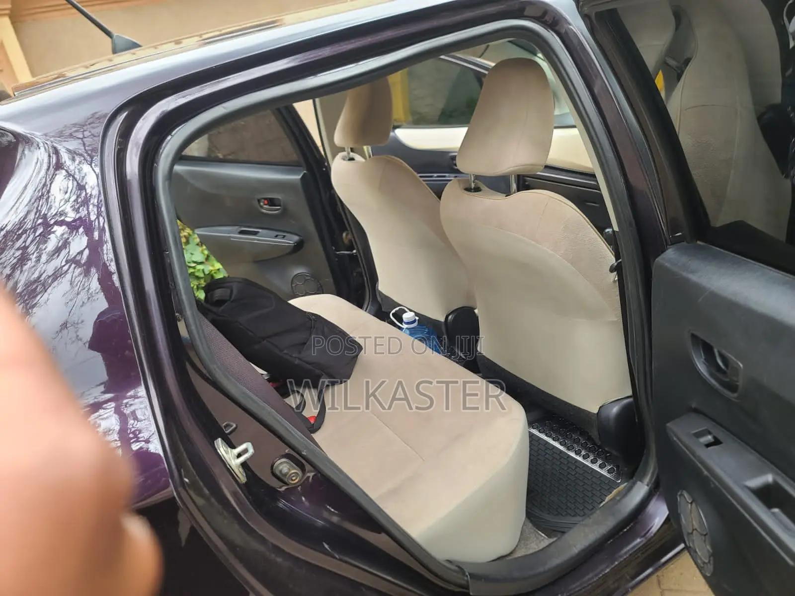 Small Cars and 33-Seater Bus Hire Available (Chauffeured)