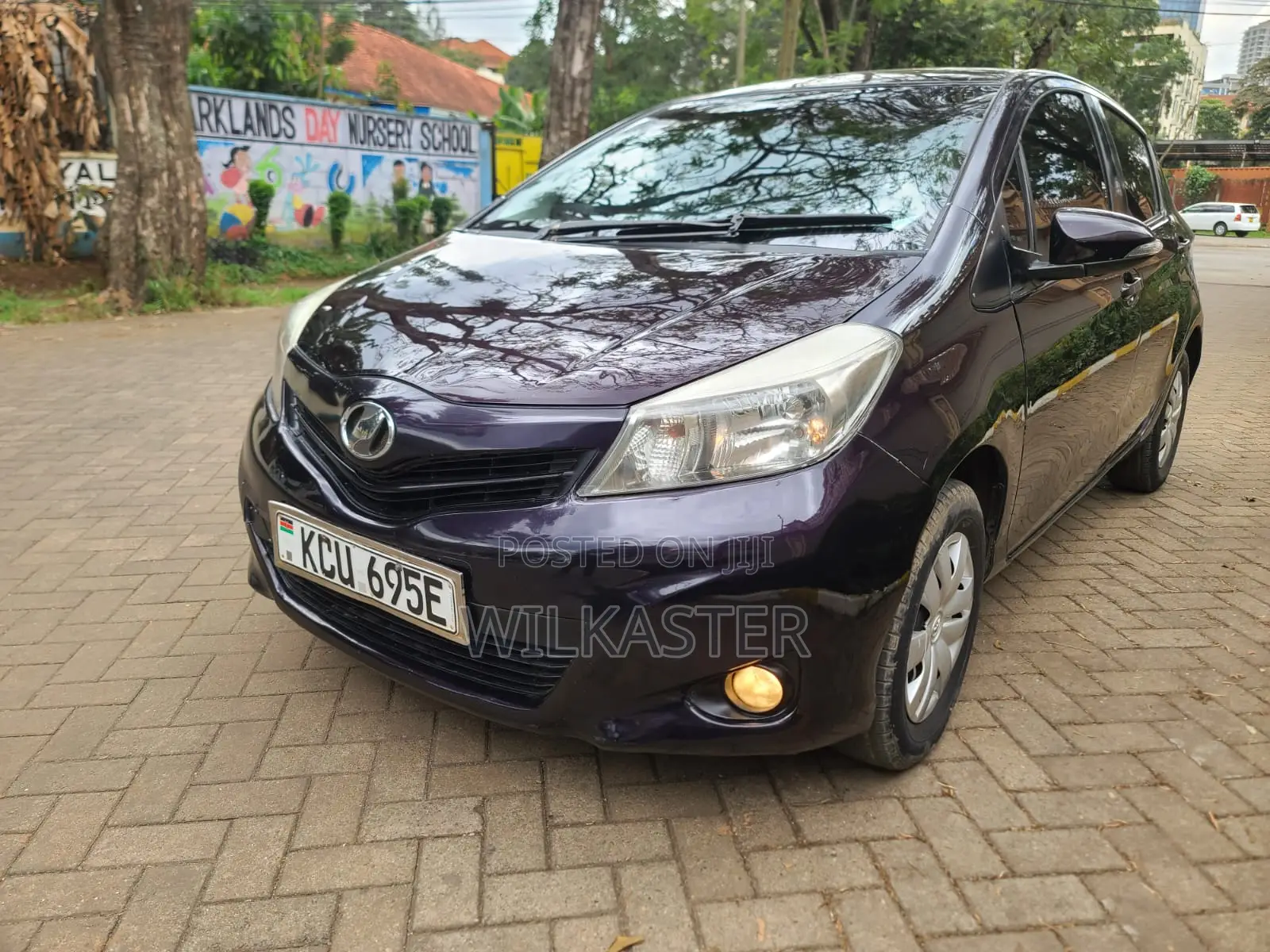 Small Cars and 33-Seater Bus Hire Available (Chauffeured)