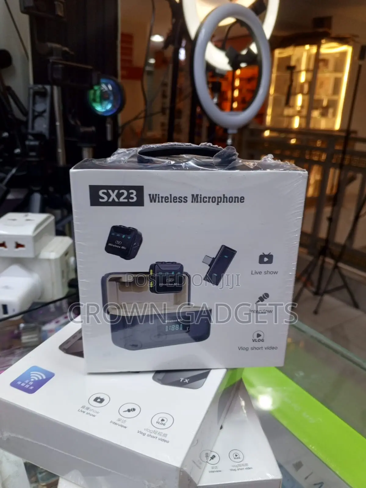 Sx23 Wireless Lavalier Microphone With Charging Case