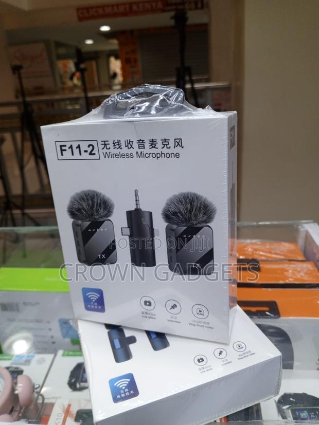 F11-2 Wireless Microphone With Type-C Lightning 3.5mm - thumbnail 2