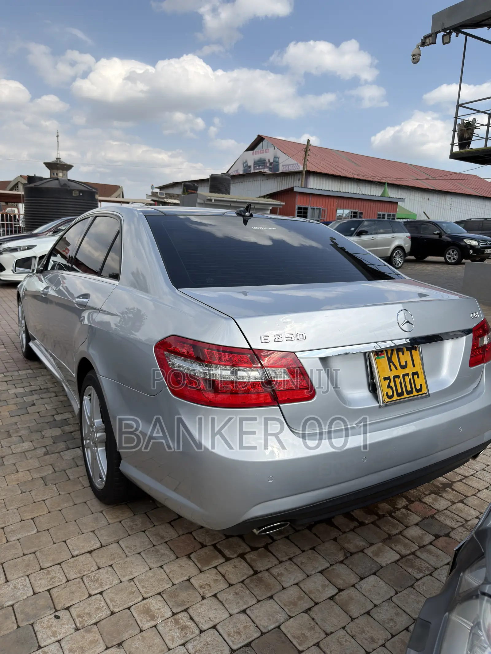 Mercedes-Benz E250 2011 Silver