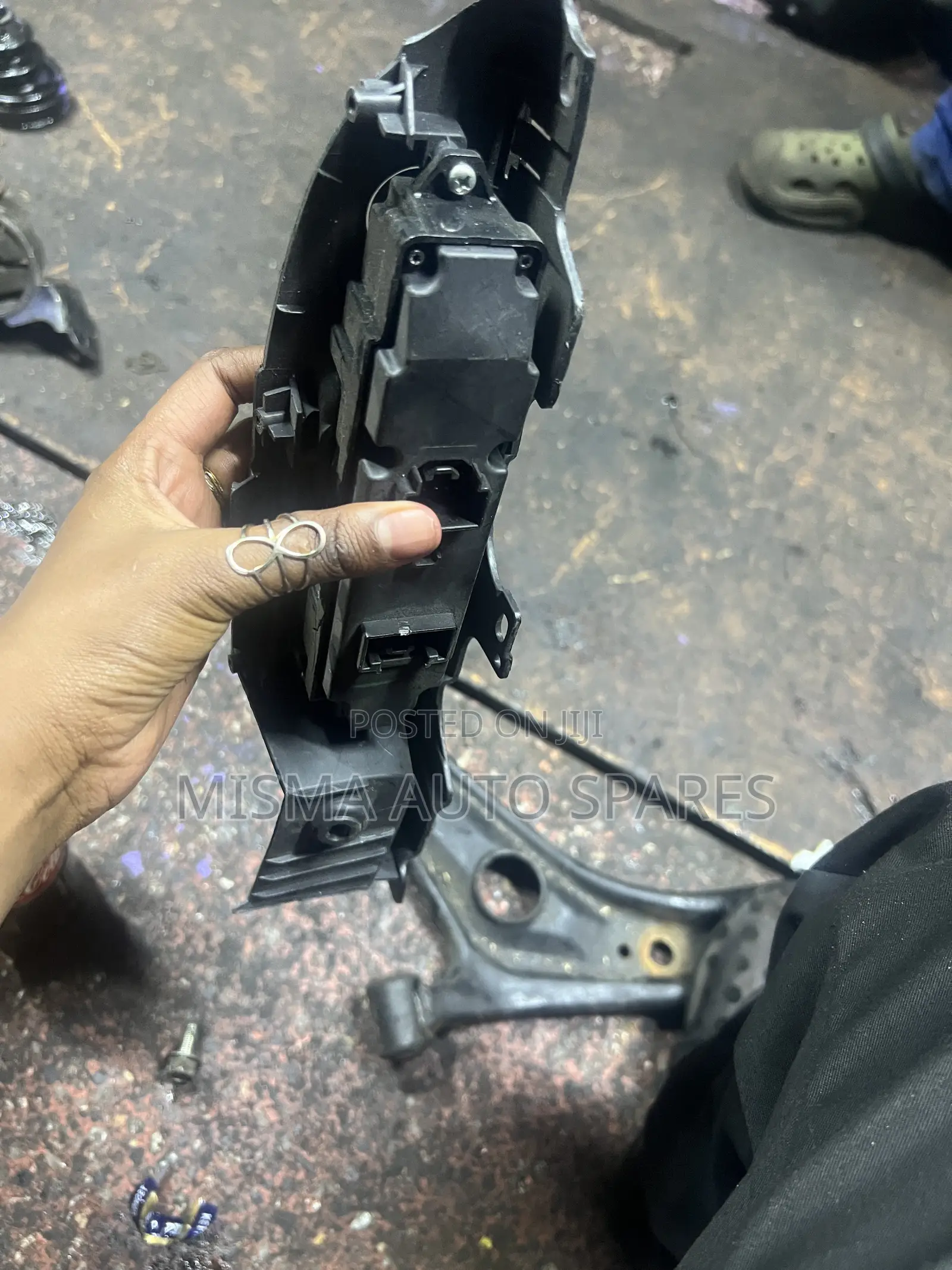 Main Switch Demio Old Model