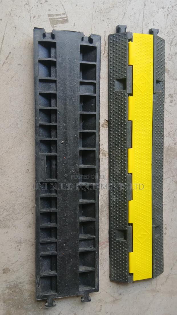 Outdoor Cable Protector 2 Channels - thumbnail 3