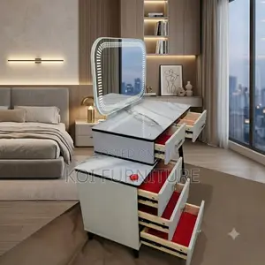 Dressers; Classic Bedroom Elegant Dressing Vanity Table