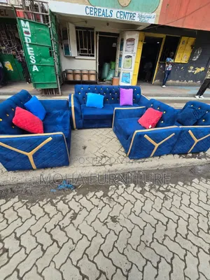 7 Seater Sofa Set for Sale in Good Condition