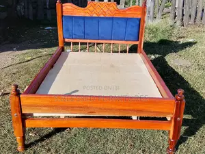Brown/Blue Moquette Bed