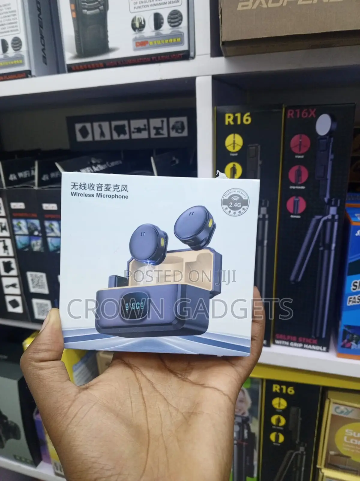 Q8 Dual Lavalier Mic for Type-C Lightning Phones