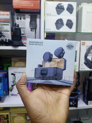 Q8 Clip-on Wireless Mic With Noise Reduction Technology