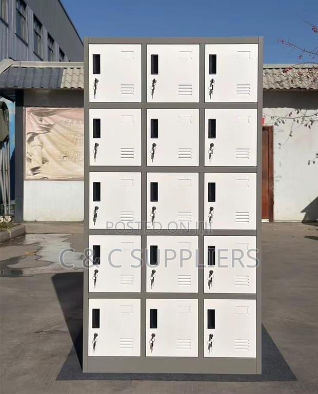 15-Door Gym Locker