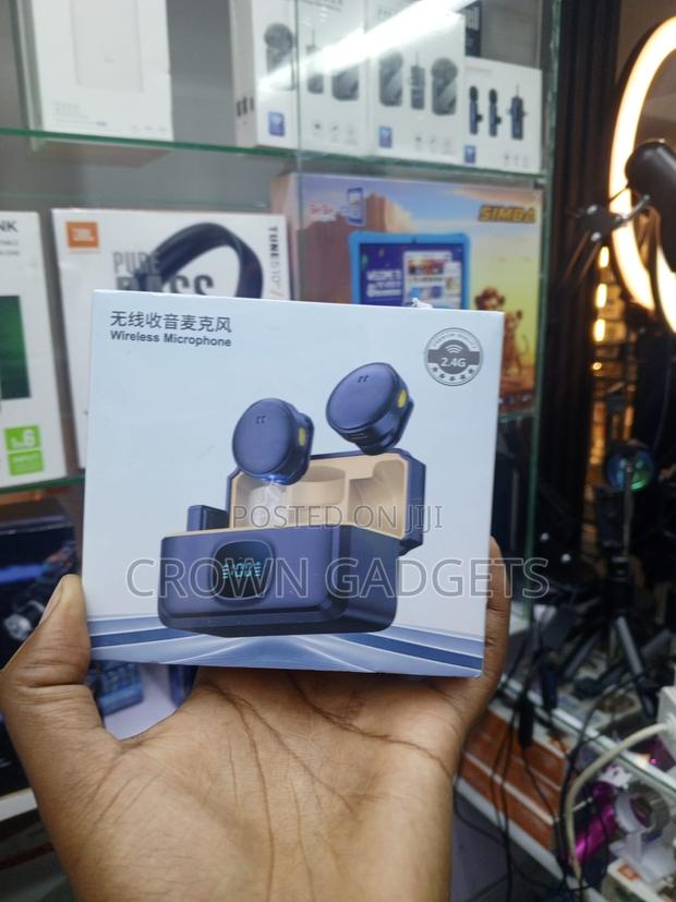 Q8 2.4ghz Wireless Lavalier Microphone for Content Creators - thumbnail 3