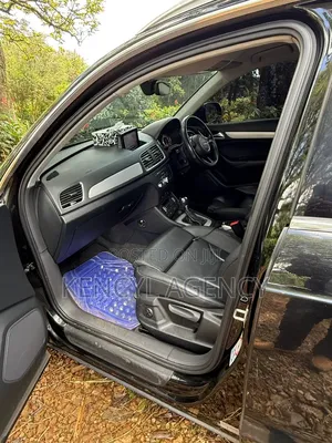 Audi Q3 2018 Black