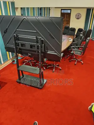 Executive Red Vip Wall to Wall Carpet Installation
