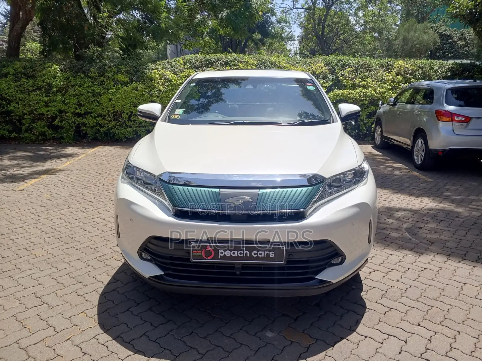 Toyota Harrier 2018 White