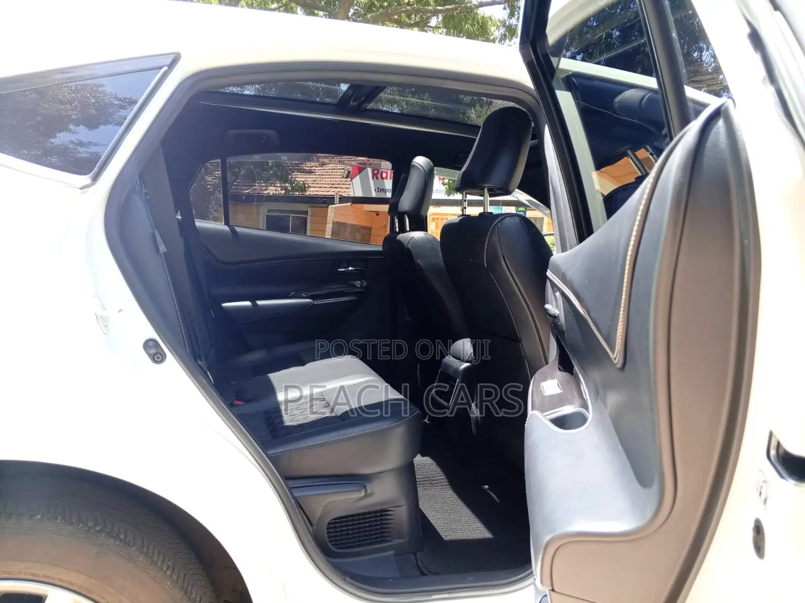Toyota Harrier 2018 White