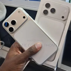 New Apple iPhone 17 Pro Max 256 GB Silver