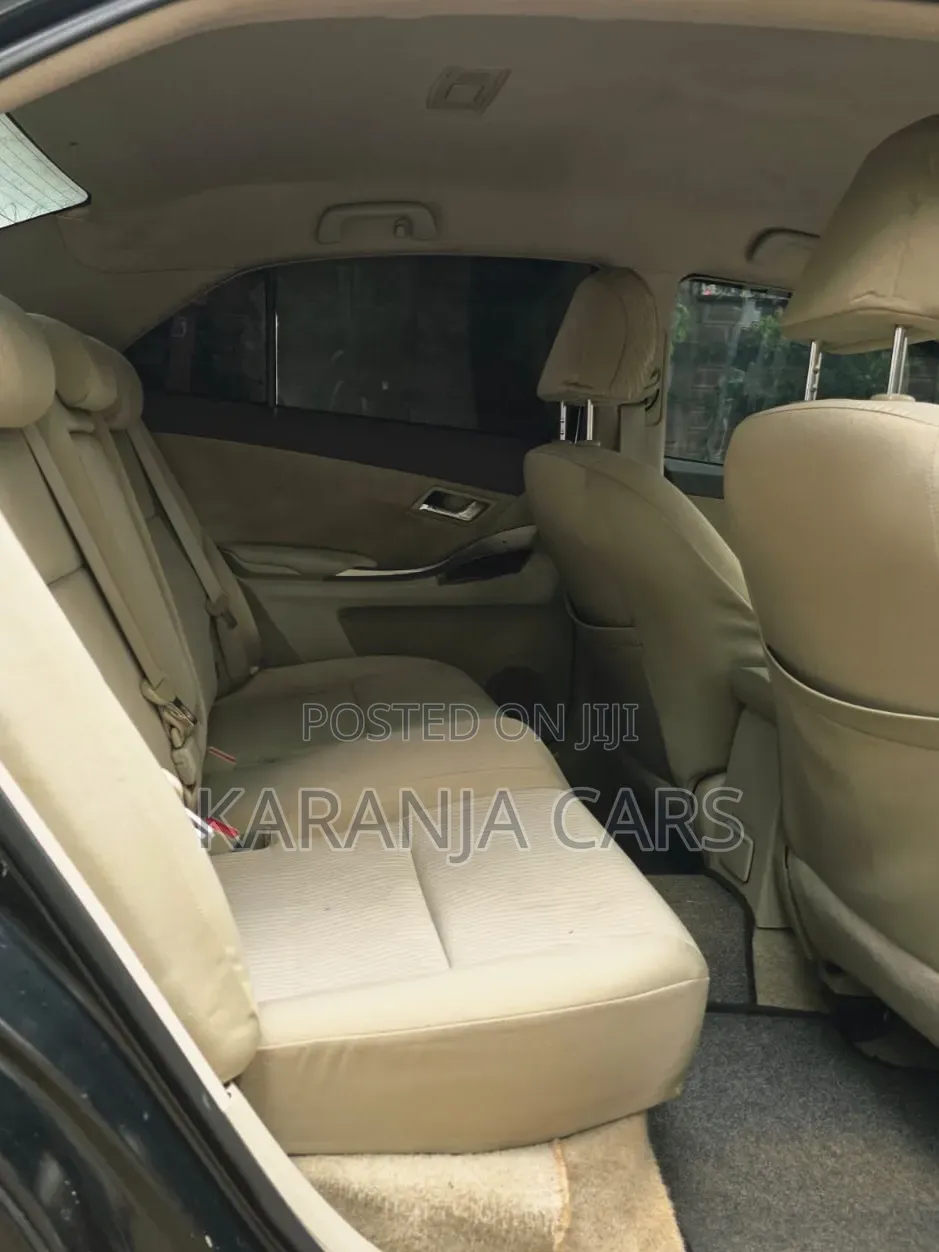 Toyota Premio 2010 Black
