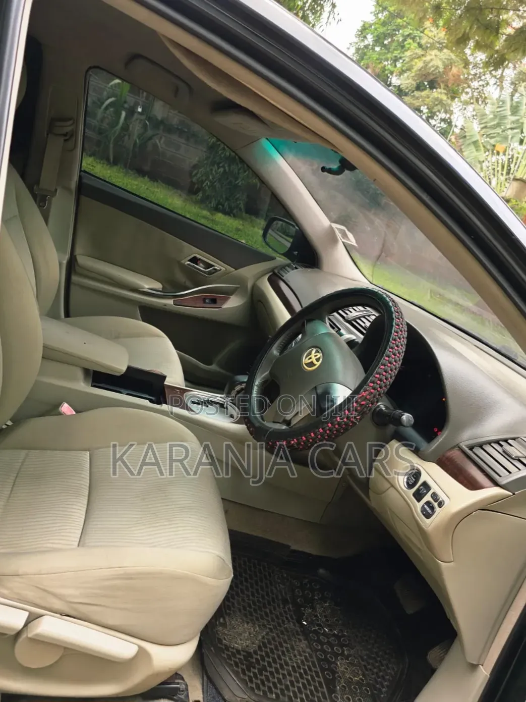 Toyota Premio 2010 Black
