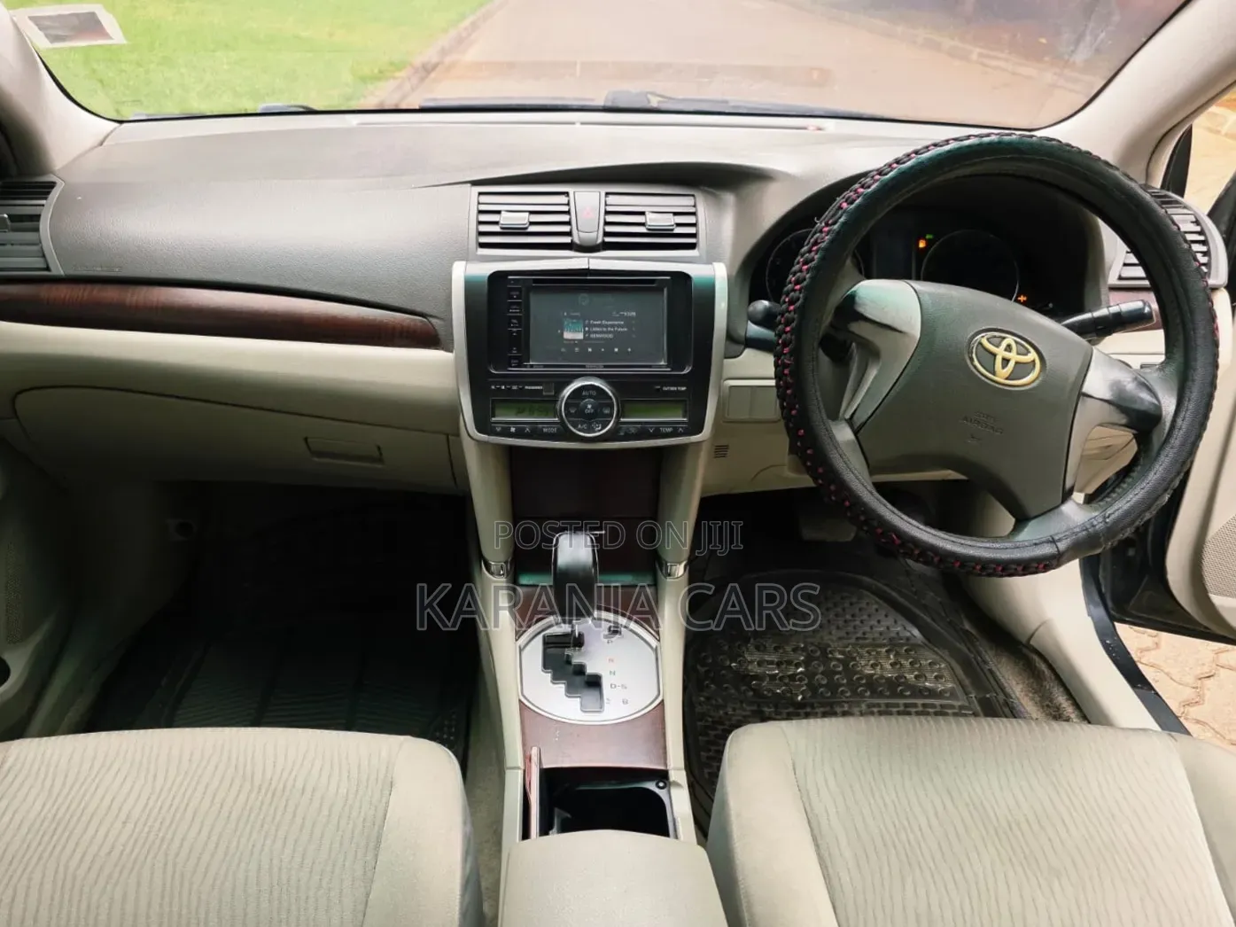 Toyota Premio 2010 Black