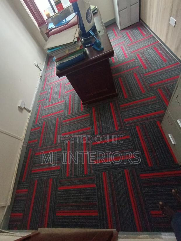 Heavy Duty Carpet Tiles for Busy Office Floors