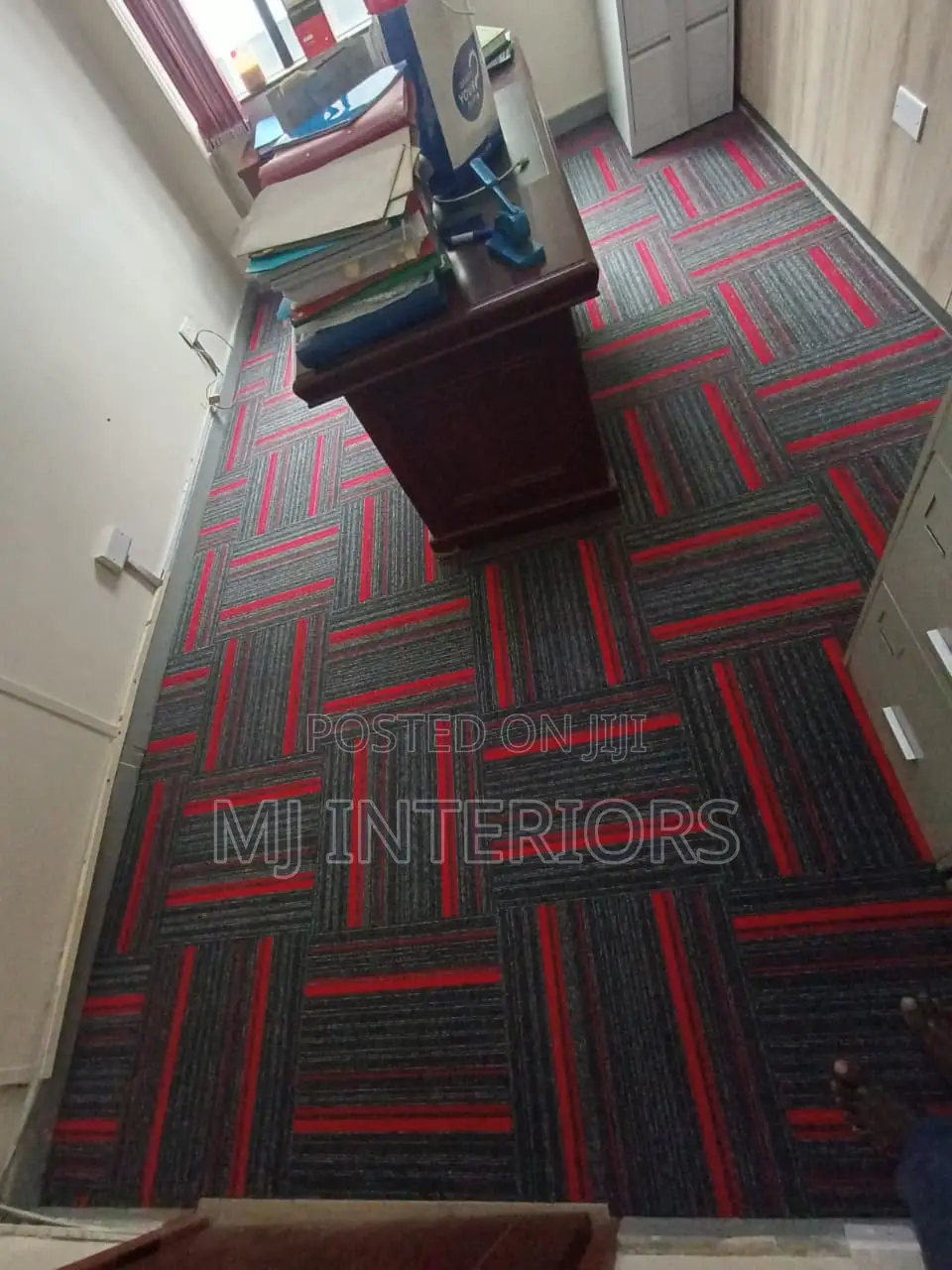 Stylish Carpet Tiles for Homes, Offices Shops