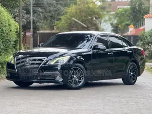 Toyota Crown 2013 Black