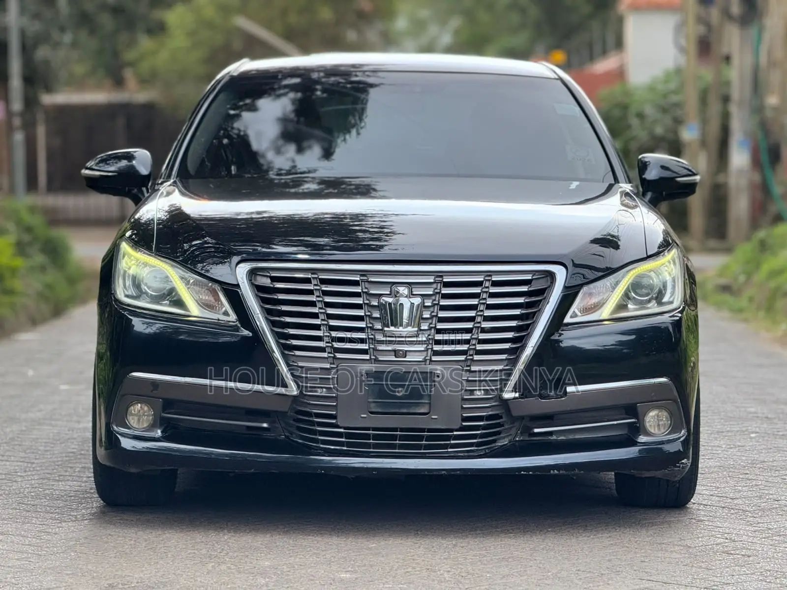 Toyota Crown 2013 Black