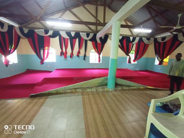 Durable Red Delta Carpet for Long Lasting Performance - thumbnail 2