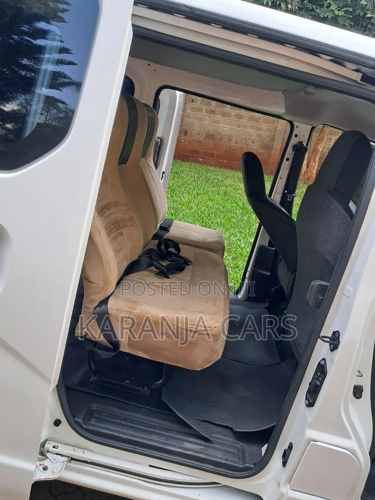 Nissan NV200 2014 Silver
