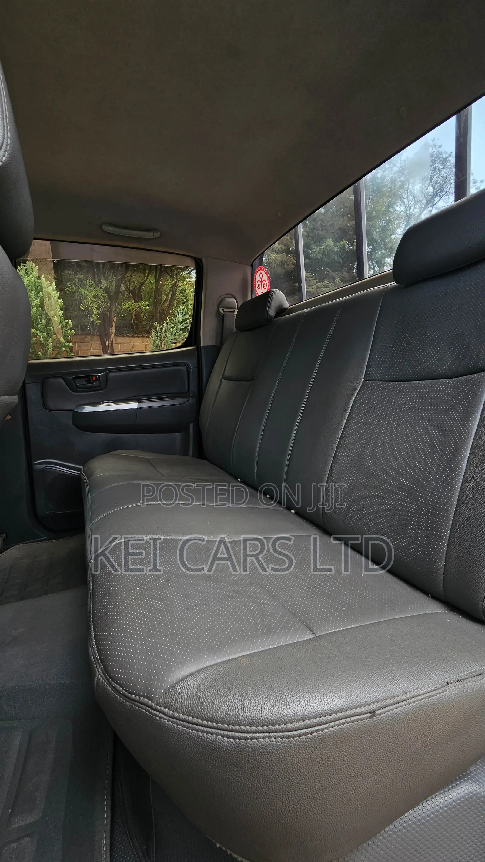 Toyota Hilux 2012 Gray