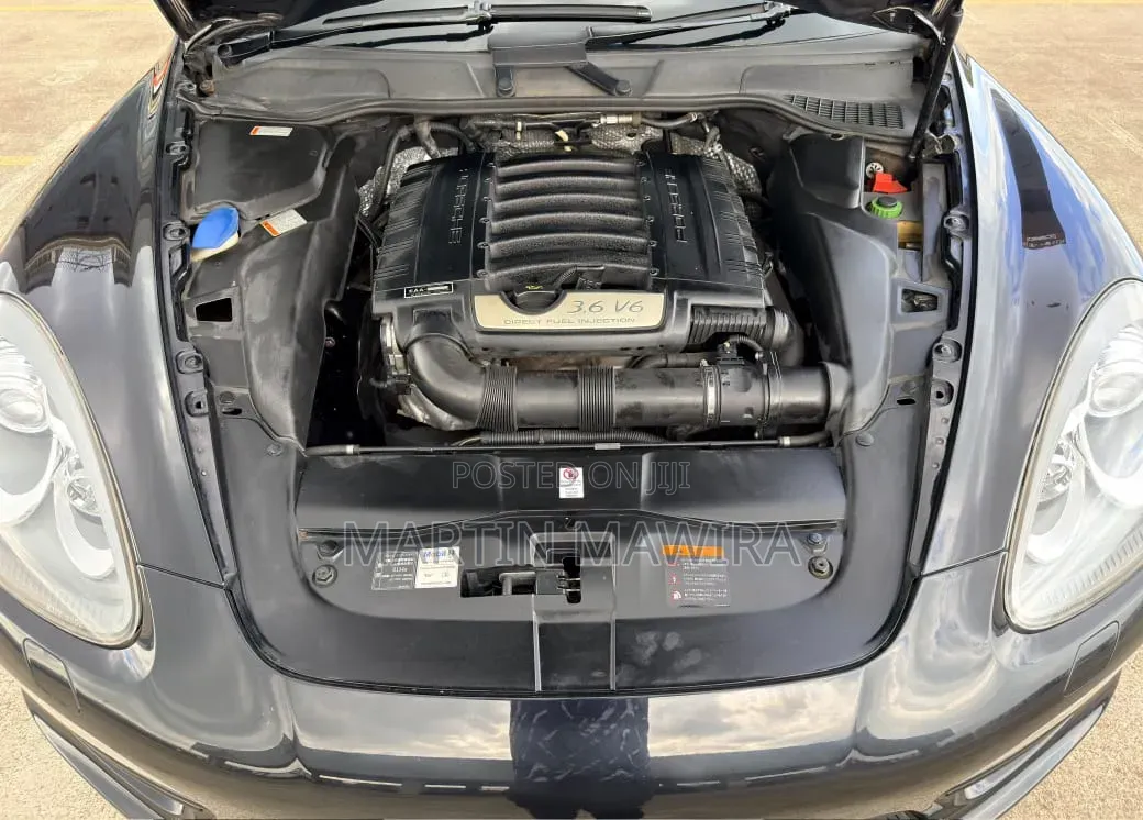 Porsche Cayenne 2014 Black