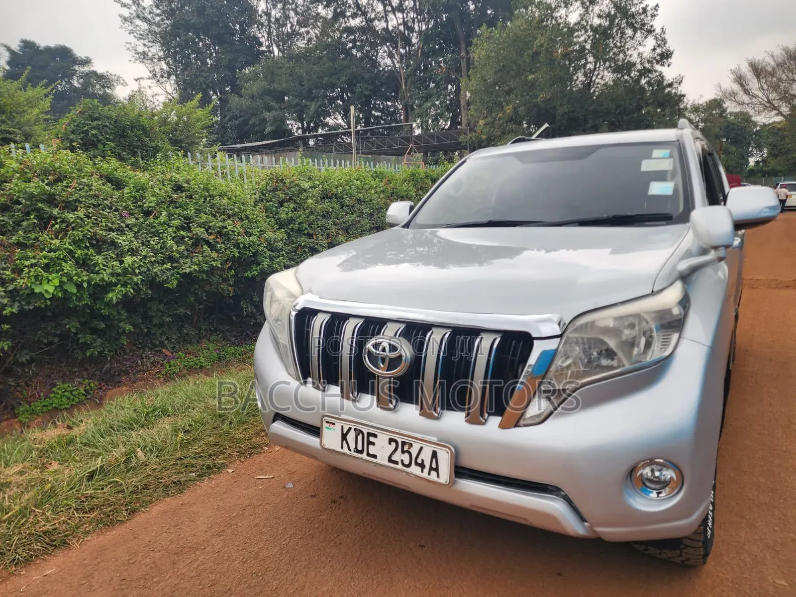 Toyota Land Cruiser Prado 2015 Silver